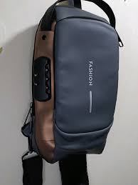 حقيبة صدر مضادة للسرقة للرجال